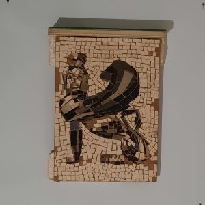 2021-9054 - AGOSTINO - RUSSO - SFINGE ALATA